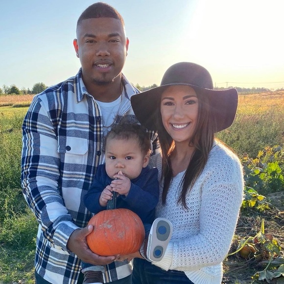 Meet your Posher, Brianna - Picture 1 of 1